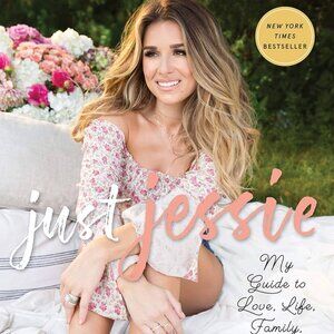 Jessie James decker just Jessie book